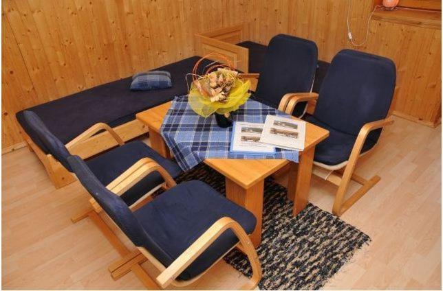 Rodinne Apartmany Alpinka オシュチュニツァ エクステリア 写真