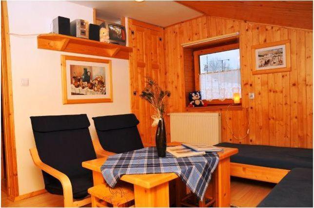 Rodinne Apartmany Alpinka オシュチュニツァ エクステリア 写真