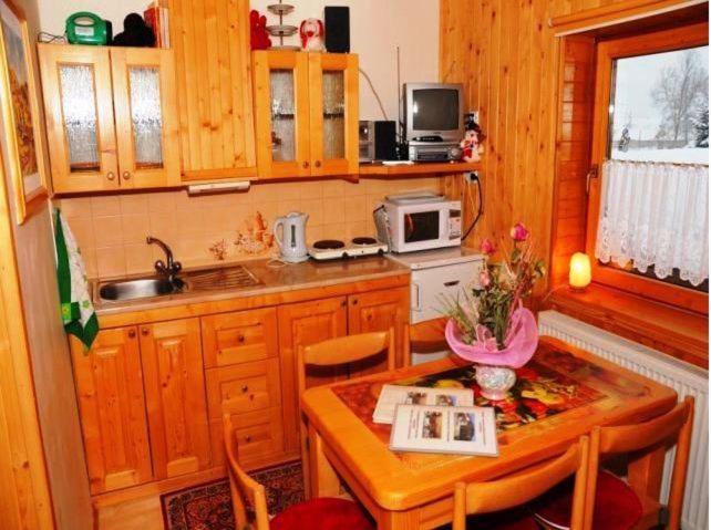 Rodinne Apartmany Alpinka オシュチュニツァ エクステリア 写真