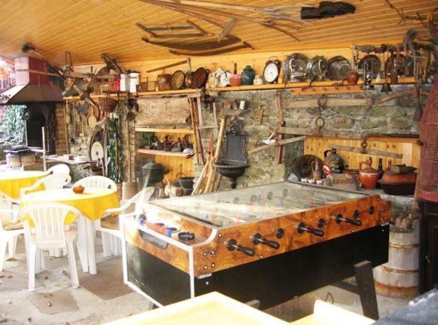 Rodinne Apartmany Alpinka オシュチュニツァ エクステリア 写真
